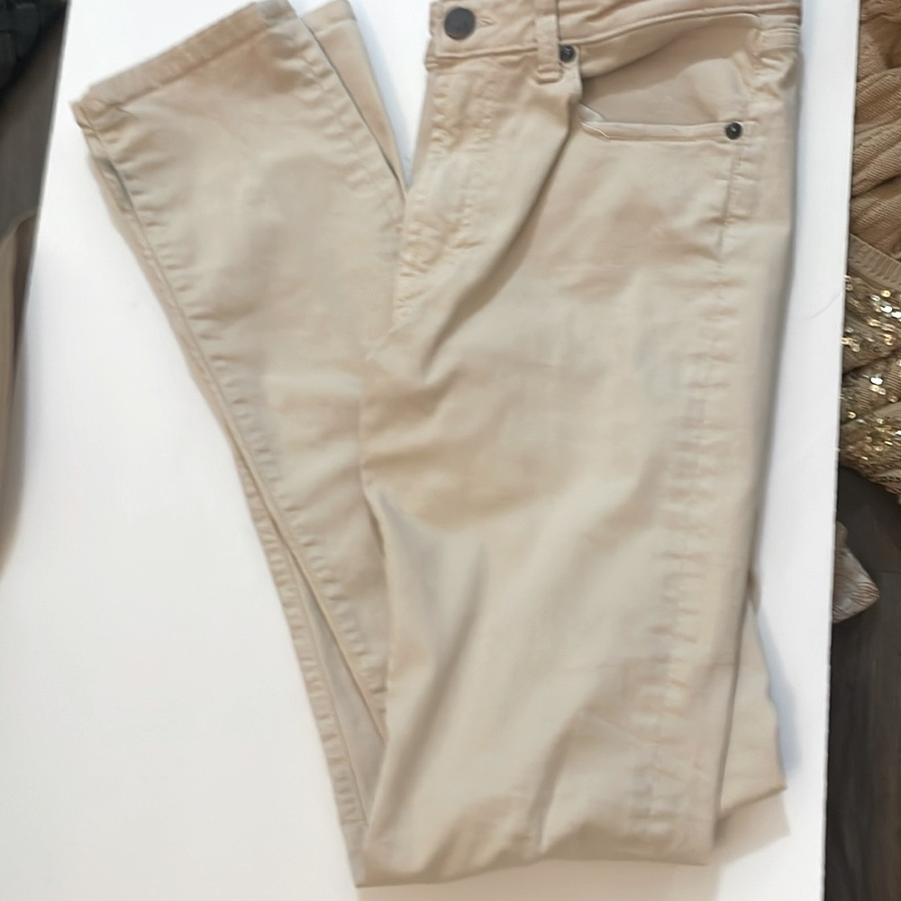 Mon Frere  Straight jeans Stretchy sz 31” x 33”